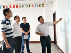 新乡市牧野区政府领导莅临我司参观指导